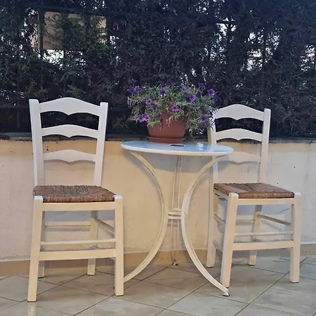 Tzekos Эпаноми