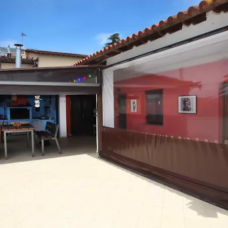 Tzekos Дом отдыха *